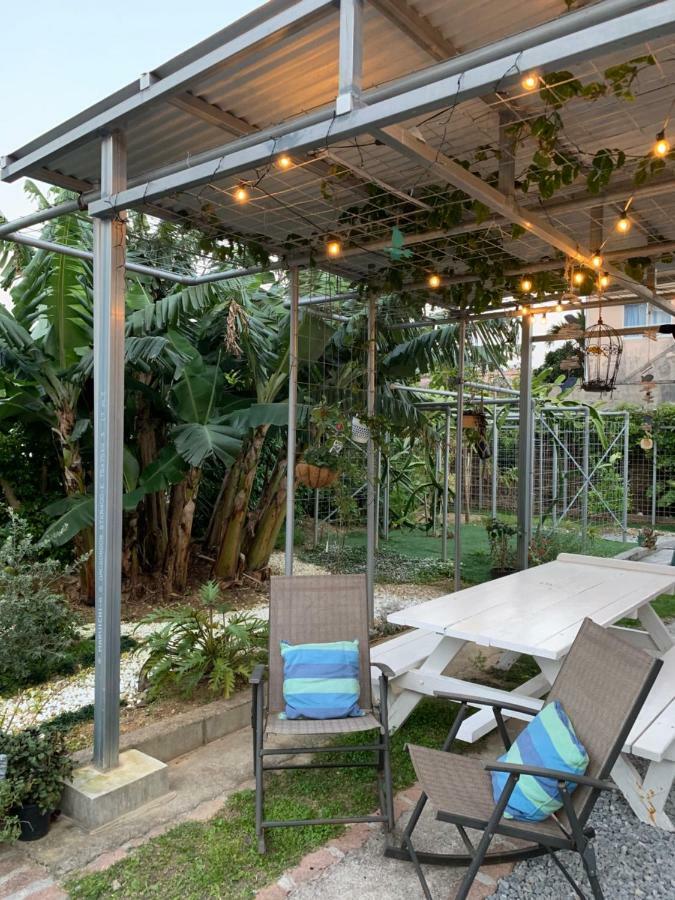 Hacobune Tinyhouse Onna Exterior foto